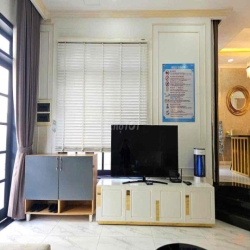 CHO THUÊ BIỆT THỰ HỒ BƠI QUẬN 7, 6 PN, 6WC, FULL NT 65 TRIỆU/ THÁNG