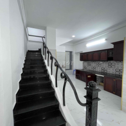 cho thuê nhà mặt tiền kd da nghành nghề ,  Huỳnh Khương an p5 gv ,