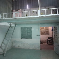 Phòng trọ sinh viên giá rẻ, có gác lửng đường 3/2 gần Đại Học Cần Thơ