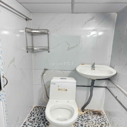 CHO THUÊ NHÀ MẶT TIỀN ĐƯỜNG 10, LINH XUÂN HCM