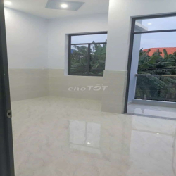 cho thuê nhà 4x20m 1lầu 3pn y hình HXT ngay trường Lê Lai Tây thạnh 