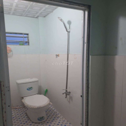 cho thuê phòng trọ máy lạnh 