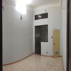 Cho thuê nhà nguyên căn hoặc 2 căn liền kề mặt tiền đường A4