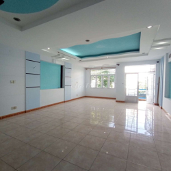 🔥 Nhà Đẹp 🔥5x 20 - Mặt Tiền đường NB Khu tên Lửa 