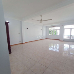 🔥 Nhà Đẹp 🔥5x 20 - Mặt Tiền đường NB Khu tên Lửa 