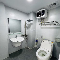 Chính chủ cần cho thuê phòng ccmn tại Võng Thị View hồ Tây