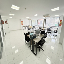 (Giá sốc) VP 90m2 - View full kính - Khu sân bay Tân Sơn Nhất.