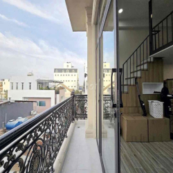 SIÊU PHẨM DUPLEX BAN CÔNG 40m2 NGAY NGÃ TƯ BẢY HIỀN - TIỆN QUA SÂN BAY