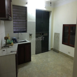 Cho thuê nhà riêng số 30, ngách 53, ngõ 896, Nguyễn Khoái, P Vĩnh Hưng