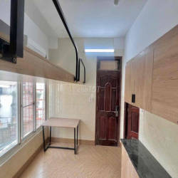 Căn Hộ Duplex - Full Nội Thất - Thang Máy - Khu Sân Bay - Tân Bình