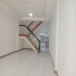 Cần cho thuê nhà nguyên căn 1 trệt 2 lầu ,Lê Quang Định ,P11,Q.B thạnh