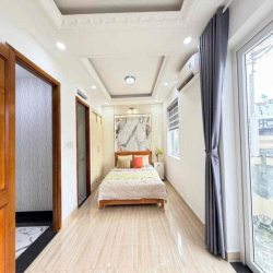 nhà fun nội thất trệt 3 lầu , đường 59 14 gv