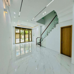 cho thuê shophouse Hòa Cường Nam