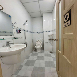 Nhà đường MÃ LÒ [4X11, 3 lầu, 3pn, 3toilet] 11tr/tháng