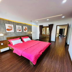 Cho thuê nhà 3 tầng mới FULL nội thất khu sinh thái Hoà Xuân