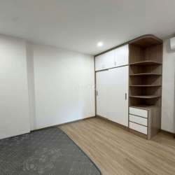 Căn hộ 2pn2wc 67m Full nội thất giá 8tr500 - Khu Origami VHGP