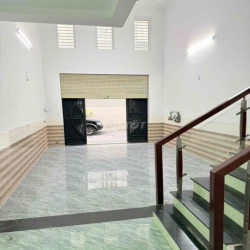 CHO THUÊ NHÀ PHỐ LIỀN KỀ ĐẸP MỚI