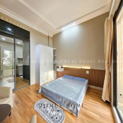 Cho thuê căn 1PN Bancong siêu thoáng mát - Mặt tiền Khánh Hội Quận 4