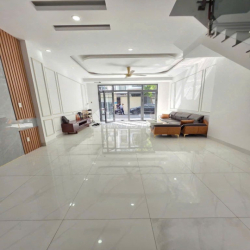 Cho thuê gấp nhà HXT 310/6A Dương Quảng Hàm, Phường 6, Quận Gò Vấp 