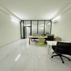 CỰC PHẨM TRỐNG SUỐT – 21Q Hoa Phượng, Q.Phú Nhuận. DT 5x20m.