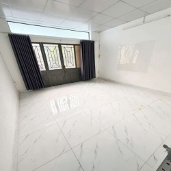 Nhà thuê Mặt Tiền Trần Thủ Độ. Quận Tân Phú (3pn, 2wc). Dtsd 160m2