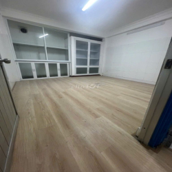 Cho Thuê Mặt Tiền 224 Võ Văn Ngân Thủ Đức 8 Phòng, 4WC, 322m2 Nền