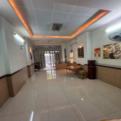 CHO THUÊ NHÀ 4.2X30M ĐÚC 3 LẦU ,  NHÀ MẶT TIỀN RỘNG RÃI