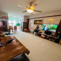 EM CHO THUÊ CHUNG CƯ STOWN THỦ ĐỨC 64m có máy lạnh