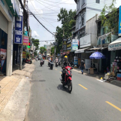 Cho thuê nhà mặt tiền Văn Cao, 4x17m, Nhà 2 lầu, Giá 22 triệu