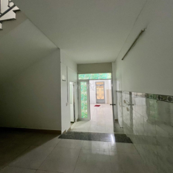 Nguyên căn nhà 38/25 Chế Lan Viên, P.Tây Thạnh 5x20m 2,5 tấm