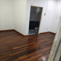 Phạm Văn Chiêu 4x8m,2L,4pn, giá 8tr/tháng 