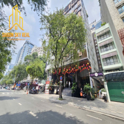 Góc 2MT 9 Lê Thánh Tôn Ngô Văn Năm 500m2 3 Tầng