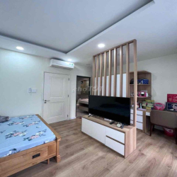 Nhà phố cơ bản- full nội thất 5x15m 15- 17tr/ tháng LH Hương