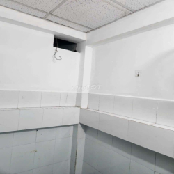 Phòng 5 - 10m2 1tr/tháng, 1021 Huỳnh Tấn Phát Q.7