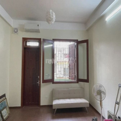 Nhà ngõ 234 Hoàng Quốc Việt - DT 100m2 x 5 tầng nhà đẹp đg 10m để ô tô