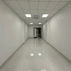 Cho thuê văn phòng ngõ 214 Nguyễn Xiển, 50 m2/tầng, sàn thông, vp mới