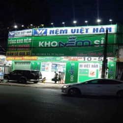 Cho thuê nhà mặt tiền đường cách mạng tháng 8