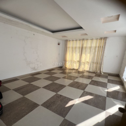 Sang hợp đồng nhà phố kdc conic