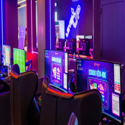 Mặt Bằng Ngang 8 Mét Phù Hợp Làm Cyber Net,Trang Sức, Trà Sữa, Spa