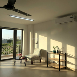 CĂN HỘ DỊCH VỤ FULL NỘI THẤT NEW 100% - 2 PHÒNG NGỦ - TÁCH BẾP