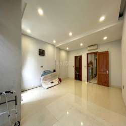 CHO THUÊ VĂN PHÒNG KHU ĐÔ THỊ VẠN PHÚC/ DT 70M2 / 10TRIỆU / THÁNG 