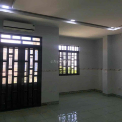 cho thuê nhà mặt tiền , P16, Q8. dt: 5x30m, 3 tầng, giá 16 triệu