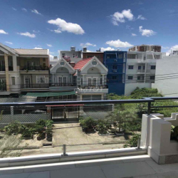 cho thuê nhà mặt tiền , P16, Q8. dt: 5x30m, 3 tầng, giá 16 triệu