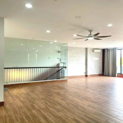 Mặt bằng làm văn phòng DT 7x20m Phú Thuận 