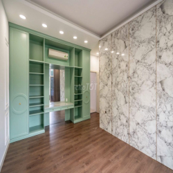 VILLA ĐƯỜNG NGUYỄN MINH HOÀNG KHU K300 DT: 10X20M TRỆT 3 LẦU CHO THUÊ
