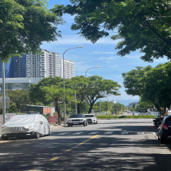 Cho thuê lâu dài nhà nguyên căn trục shophouse FPT, thuận lợi ở hoặc k