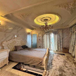 cặp nhà MTKD 4 tầng có thang máy đối diện Aeon 80 triệu/Th