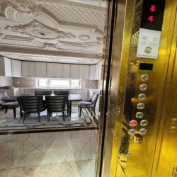 cặp nhà MTKD 4 tầng có thang máy đối diện Aeon 80 triệu/Th