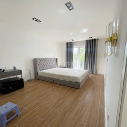 Cho thuê nhà KDC ParkRiverside 15tr 3 lầu 4PN gần VX Liên Phường