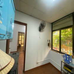 Cho thuê căn góc 2PN, tầng 2 tòa B khu 7.2 ha Vĩnh Phúc-Ba Đình